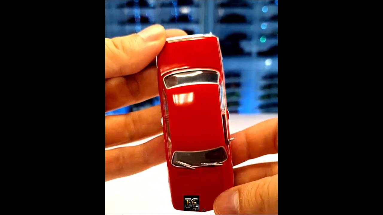 1962 BMW 2002 – The Icon That Defined a Generation | Altaya 1/43