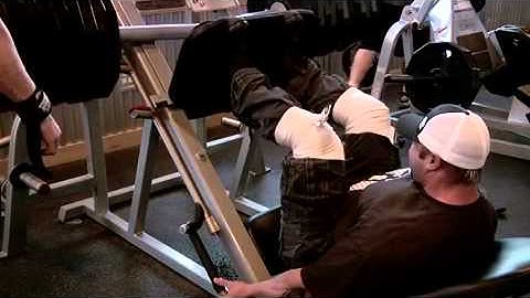 Bodybuilding com   Kris Gethin 12 Week Daily Trainer   Week 5  Day 34!   Kris Gethin