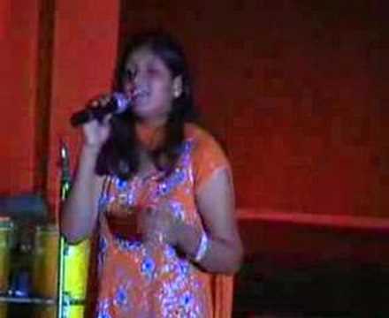 shanaaya singing live