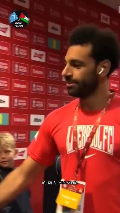 kid-saying-assalamu-alaikum-to-liverpool-star-mo-salah-before-his-ucl