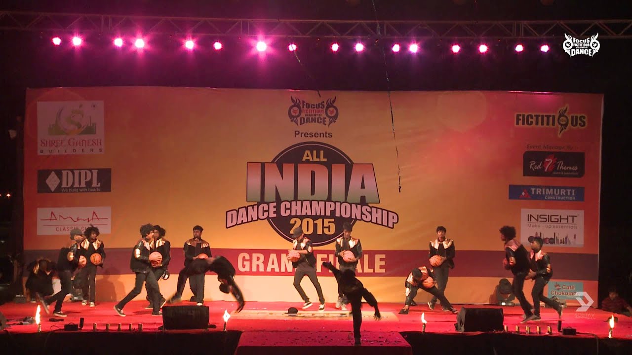 AIDC 2015 Grand Finale ( Loyla Dream team chennai )
