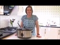 Slow cooker freezer bags: Quorn and bean chilli - YouTube