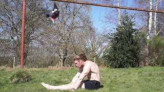 Floor Pike Compression Reps