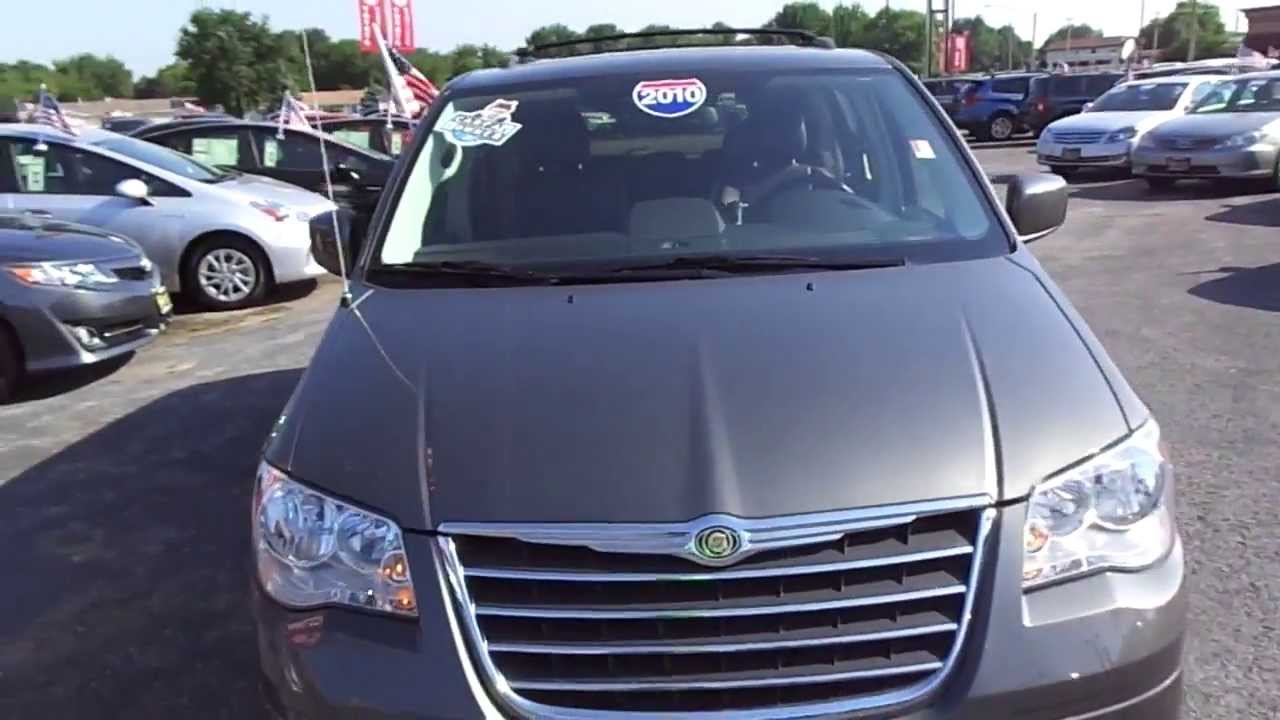 2010 Chrysler Town and Country Touring