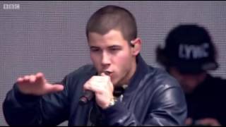 Nick Jonas - Chains (Live at Radio 1's Big Weekend 2016)