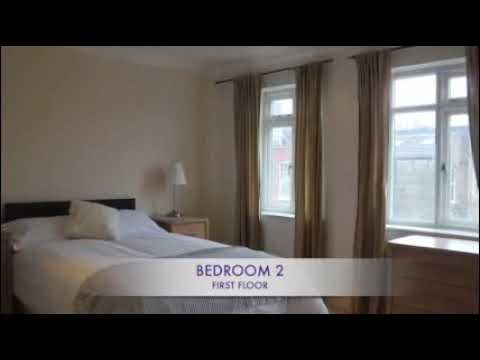 🏠  Lovely Double Room Just Off Northcote Road  Main Photo