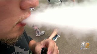 New York Joins CDC, Urges People To Stop Vaping