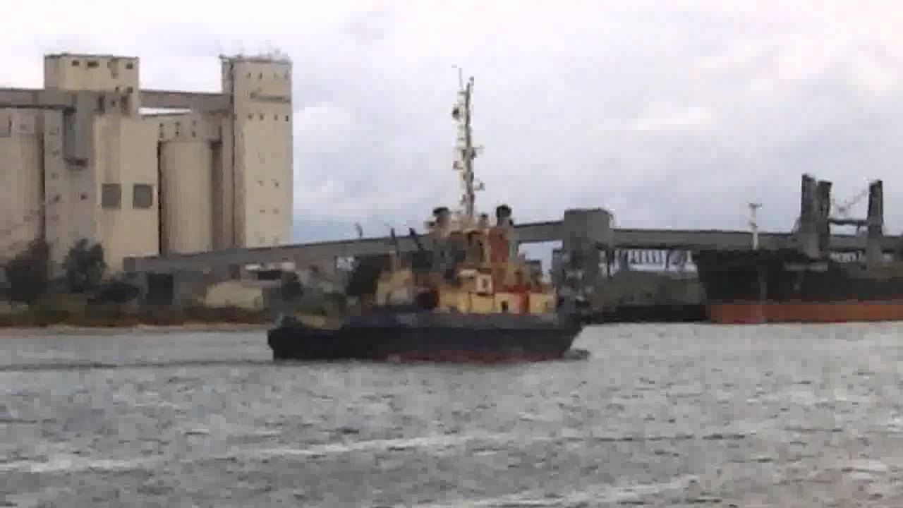Port Adelaide Shipping _ (467) Svitzer Heron & Svitzer Swift