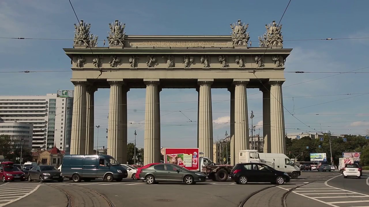 московские триумфальные ворота (в. стасов архитектор московские ворота. п. компания московские ворота. московские триумфальные ворота василий петрович стасов.