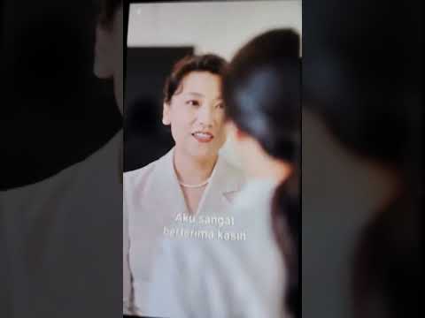 CEO tampan menyembunyikan perasaan ke Dokter cantik AmeL Jatuh cinta padamu sejak 8tahun silam 16-30 poster