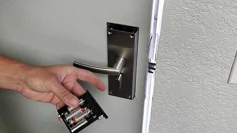 ALS1  - Changing Batteries