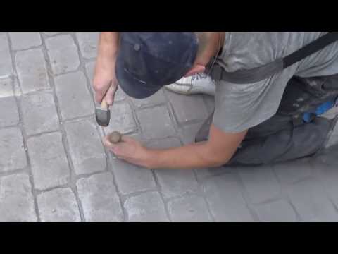Видео Как сделать декоративный камень