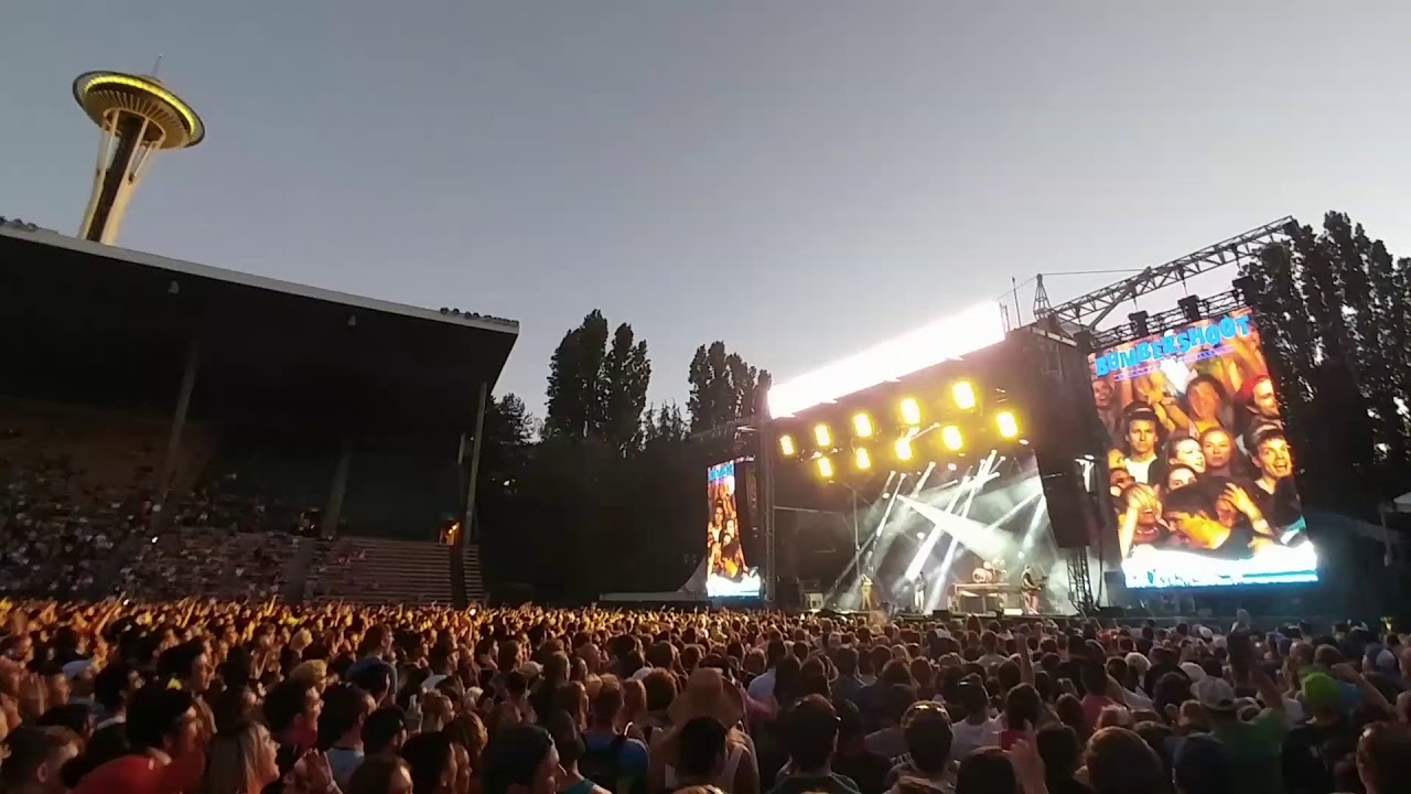 Weezer covering HeyYa! at Bumbershoot 2017 YouTube