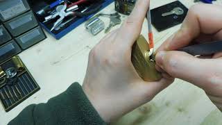Potent padlock model 2750 spp and raked (4)