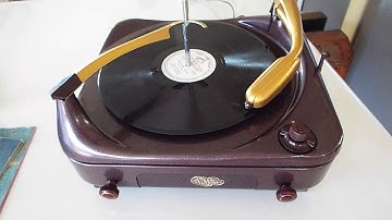 Voice of Music 3 speed automatic Tube amplified record player playing a 78 record.