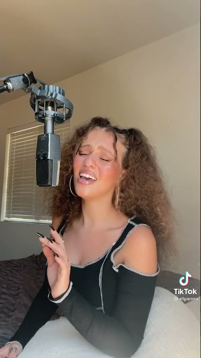 Elyanna  احلي من الفل 🥺💖💖