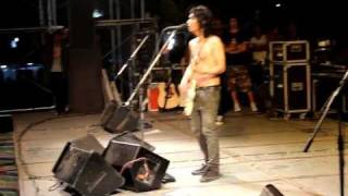 เสือร้องไห้-Sek Loso@งานไหม ขอนแก่น54 chords