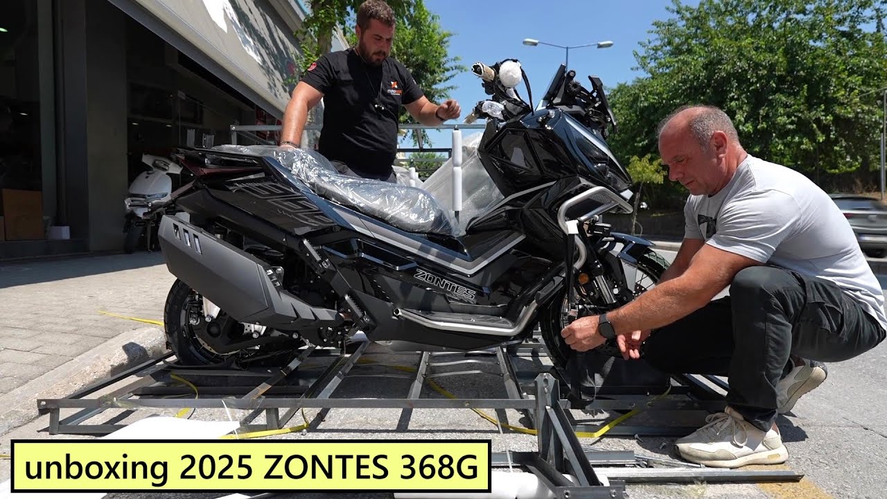 unboxing ZONTES 368G black ADV scooter 2025