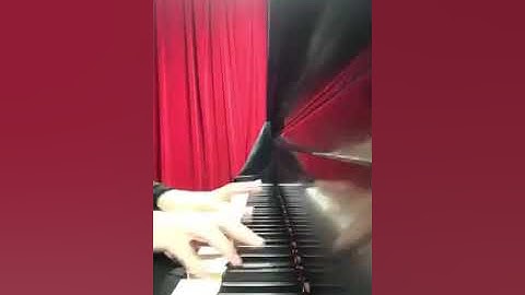 Jeffrey Biegel Practicing Rachmaninov