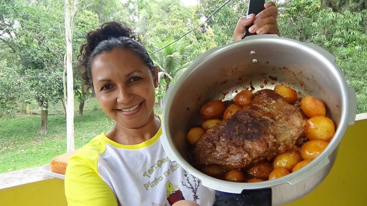 MAMINHA DE PANELA DE PRESSÃO, BOLO SEM TRIGO PARA SOBREMESA