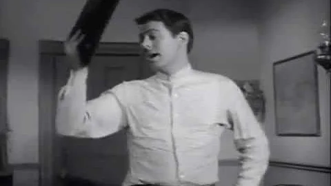 Robert Culp Gun Twirling