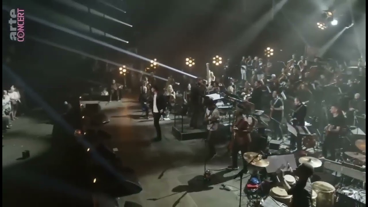 Watch Quincy Jones, Richard Bona & Marcus Miller sur scène. (Billie Jean) Paris 2019 on YouTube Watch Quincy Jones, Richard Bona & Marcus Miller sur scène. (Billie Jean) Paris 2019 on YouTube