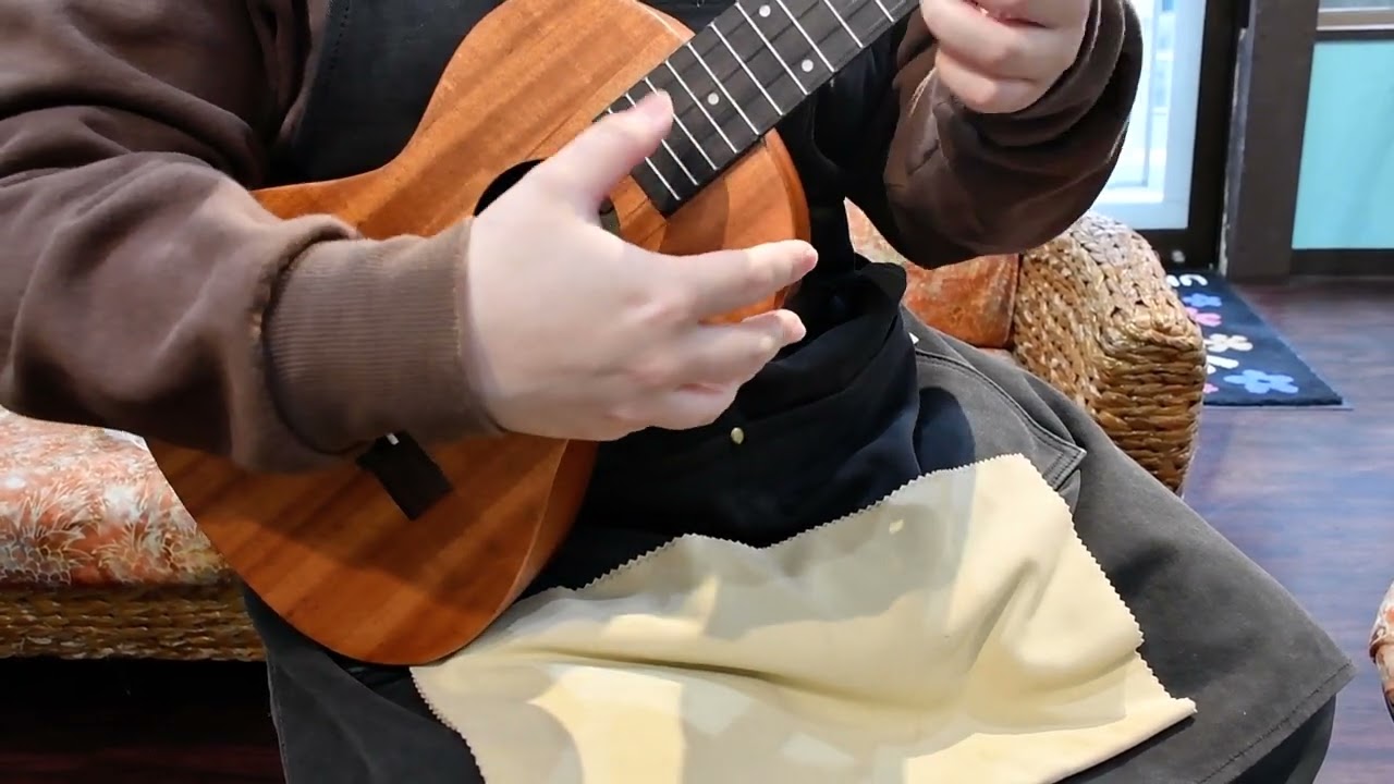 NEW/S.Yairi YU-T-03MTS Tenor【札幌店】＠ukuleleshoptantan - YouTube