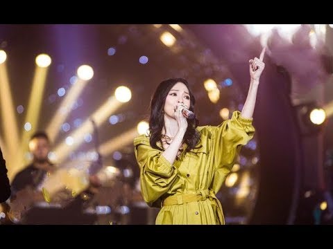 张韶涵回忆杀上热搜，获阿娇力挺！网友：这才是真闺蜜！