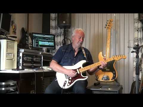 Dizzy - Tommy Roe ( on guitar by Eric )