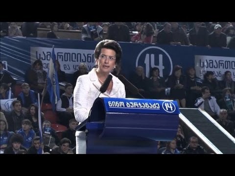 वीडियो: जॉर्जियाई राजनीतिज्ञ नीनो बुर्जनाद्ज़े