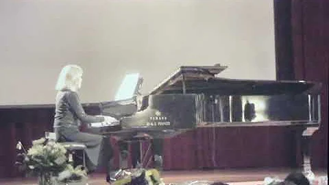 Marion Miller plays Beethoven's Sonata Opus 13 at ...