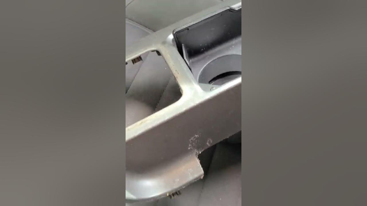 How to do a QUICK Fix on your 2013 Ford Mustang Radio if your clock is