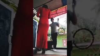 Si Kumbang Hitamcover-Ucup- Via Amoy