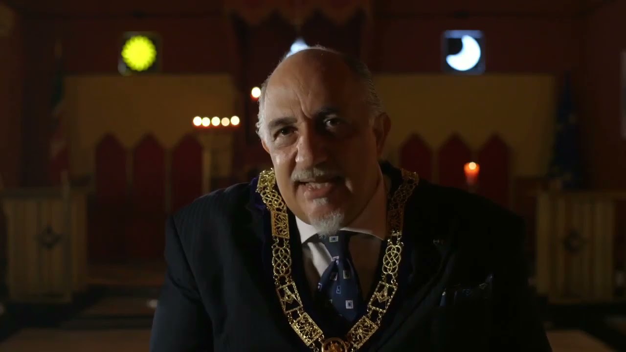 Il GRAN MAESTRO del Grande Oriente di Sicilia