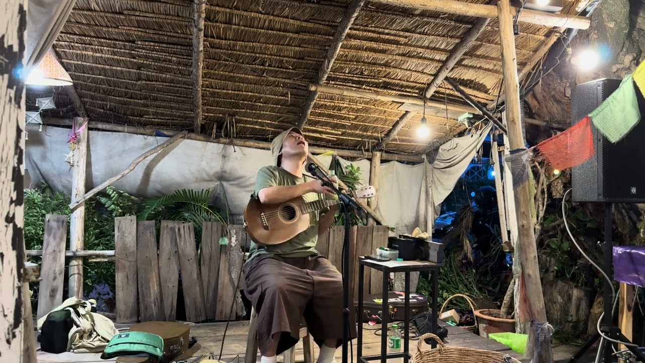 2024-Jun-15  知久寿焼 Nanairoライブ - Toshiaki Toshi at Nanairo Chiangmai (Full) (Unofficial)