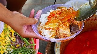 Cambodian Street Food - KHMER NOODLES Phnom Penh Cambodia