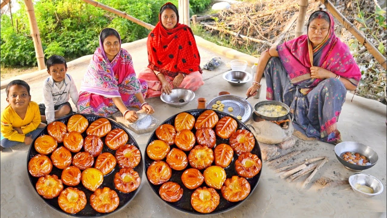 শীতকাল এলেই মাকে এই পিঠা একবার হলেও বানাতে বলি,মা দারুন বানায় || bengali pitha recipe