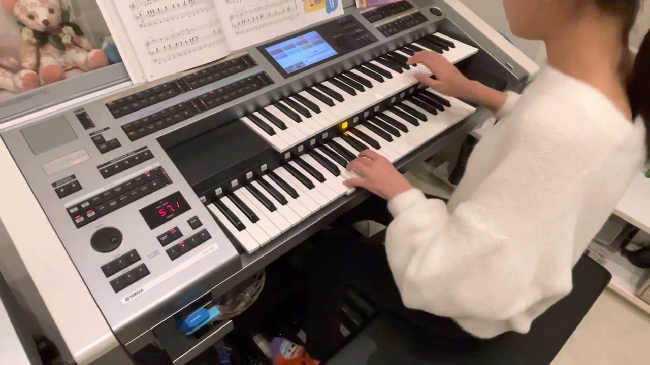希少自動演奏ピアノ　レイブライアントの演奏A列車で行こう 時には母のない子のよう ピアノ連弾】A列車で行こう ひまわり音楽教室 - YouTube