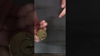 Replacing Key Cylinder for Kwikset Deadbolt