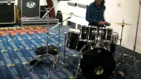 Drum Moment with Justin "Pookie" Tyson ft. Jonatha...