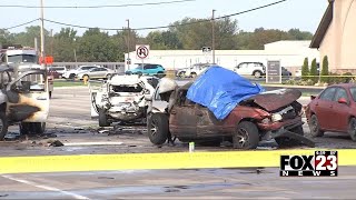 Video: Tulsa firefighter dies following multi-vehicle crash in Owasso
