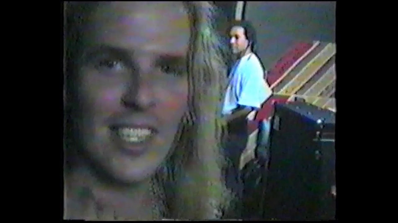 CYCLONE TRACY - Interview & In The Studio