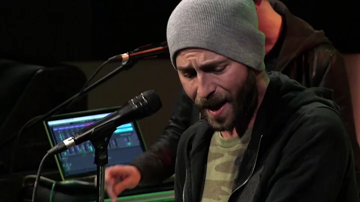 Mondo Cozmo - Hey Steven [Live In The Sound Lounge]