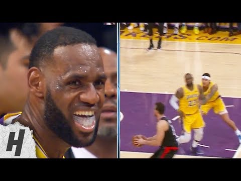 Kyle Kuzma Pushes LeBron James to Play Some Defense - Clippers vs Lakers | March 4, 2019