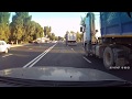 Две неприятности на дороге за 10 секунд.