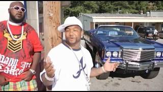 Watch Gorilla Zoe Waddle video