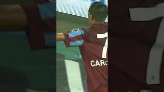 Efsane Oscar Cardozo Mükemmel