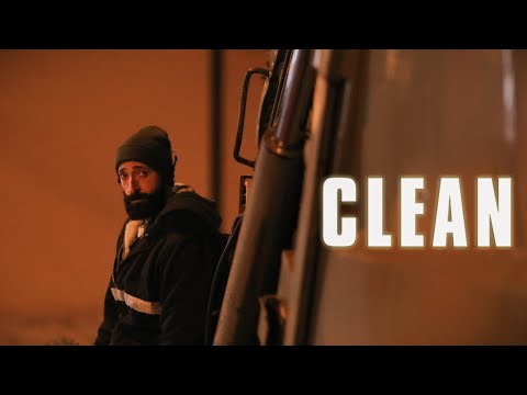 عامل نظافه غلبان بيحارب رجالة المافيه عشان بنت ميعرفهاش ملخص فيلم 