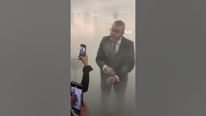 Far-right Polish MP used fire extinguisher on Hanukkah menorah