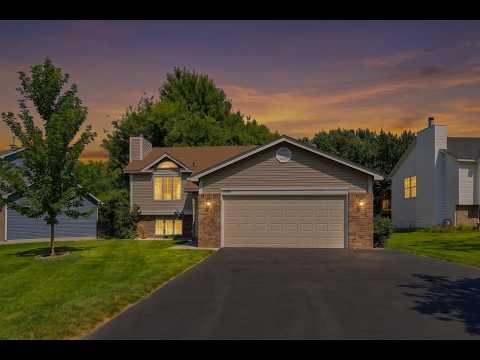 12959 Black Hills Drive, Burnsville, MN home video tour